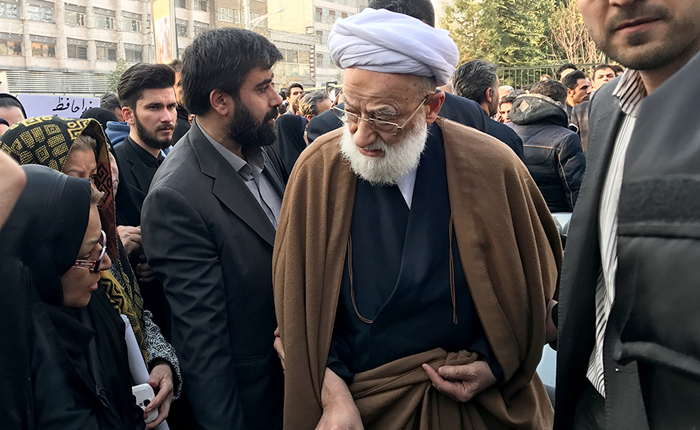 (تصاویر) مقامات و شخصیتها در بدرقه هاشمی (تصاویر) مقامات و شخصیتها در بدرقه هاشمی