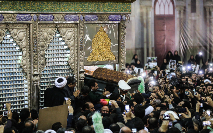 (تصاویر) مراسم خاکسپاری آیتالله هاشمی (تصاویر) مراسم خاکسپاری آیتالله هاشمی