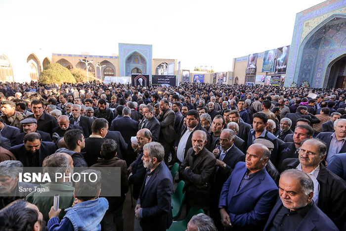(تصاویر) ترحیم آیتالله هاشمی در رفسنجان (تصاویر) ترحیم آیتالله هاشمی در رفسنجان