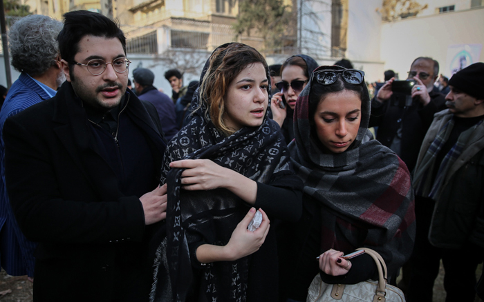(تصاویر) فرزندان جوهرچی در مراسم تشییع