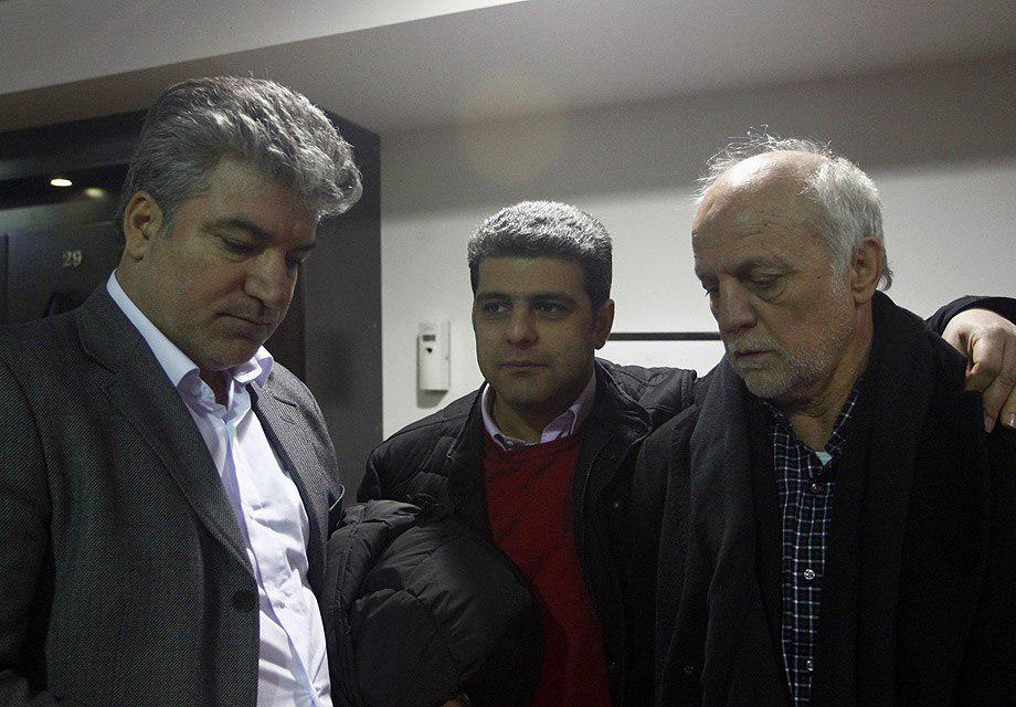 (تصاویر) رختکن پرسپولیس پس از شکست تراکتور