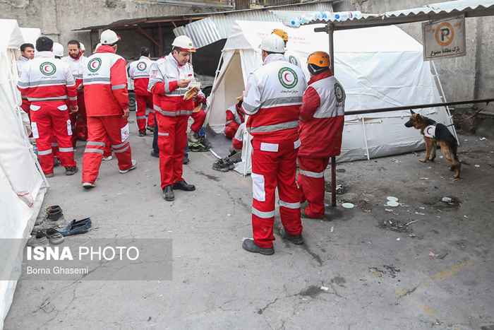 (تصاویر) یک روز پس از آتشسوزی پلاسکو (تصاویر) یک روز پس از آتشسوزی پلاسکو