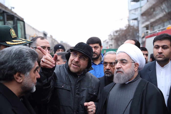 (عکس) حسن روحانی از پلاسکو بازدید کرد (عکس) حسن روحانی از پلاسکو بازدید کرد