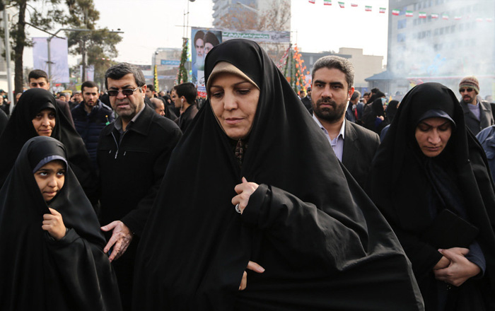(تصاویر) مقامات و شخصیتها در راهپیمایی 22 بهمن (تصاویر) مقامات و شخصیتها در راهپیمایی 22 بهمن