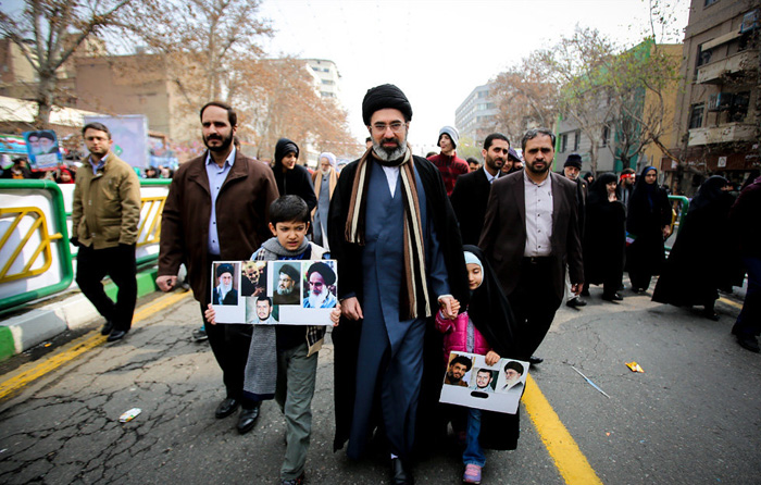 (تصاویر) مقامات و شخصیتها در راهپیمایی 22 بهمن (تصاویر) مقامات و شخصیتها در راهپیمایی 22 بهمن