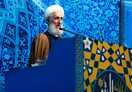 چه کسی با چه کسی قهر بوده که آشتی کند؟
