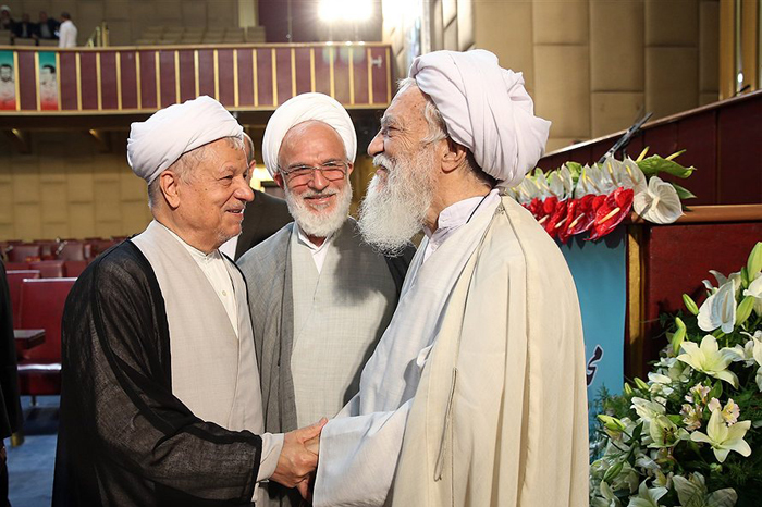 (تصاویر) آخرین حضور هاشمی در اجلاس خبرگان (تصاویر) آخرین حضور هاشمی در اجلاس خبرگان