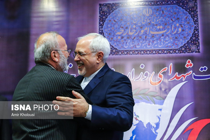 (تصاویر) برخورد گرم ظریف و متکی