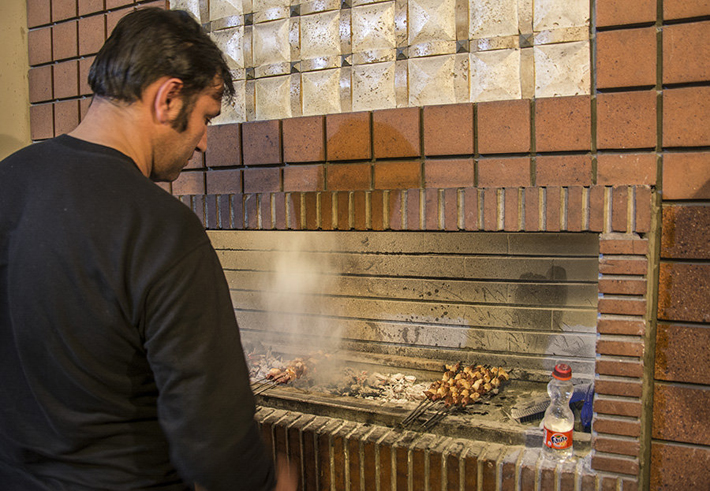 (تصاویر) گزارش اسپوتنیک از جگرکیهای گرگان (تصاویر) گزارش اسپوتنیک از جگرکیهای گرگان