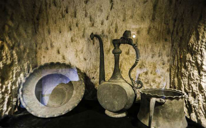 (تصاویر) گردشگران در ارگ بم و کاریز کیش (تصاویر) گردشگران در ارگ بم و کاریز کیش