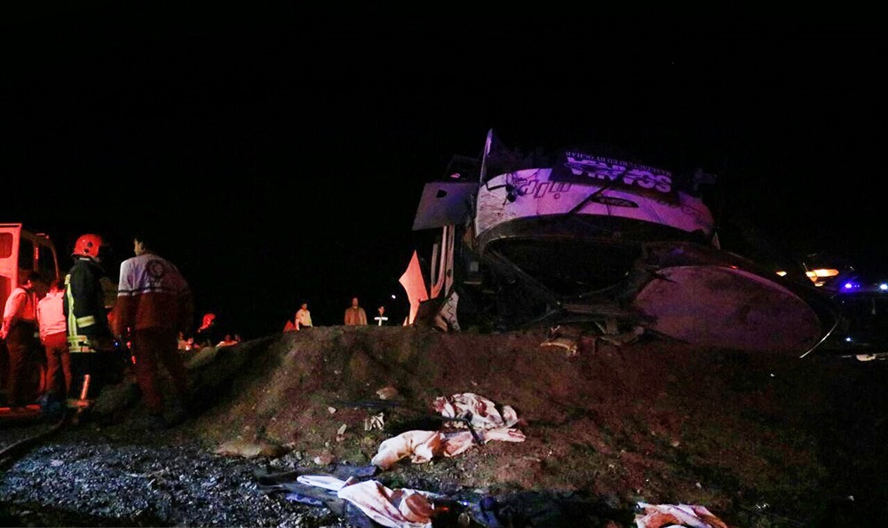 (تصاویر) واژگونی اتوبوس در جاده سبزوار- شاهرود (تصاویر) واژگونی اتوبوس در جاده سبزوار- شاهرود