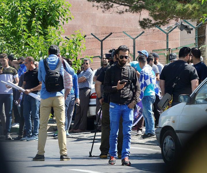 (تصاویر) لشکر 25 نفری برای سرنگونی استقلال!