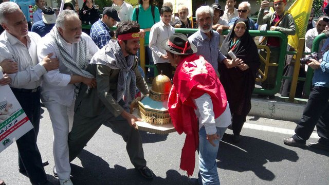 آغاز مراسم روز جهانی قدس در سراسر کشور آغاز مراسم روز جهانی قدس در سراسر کشور