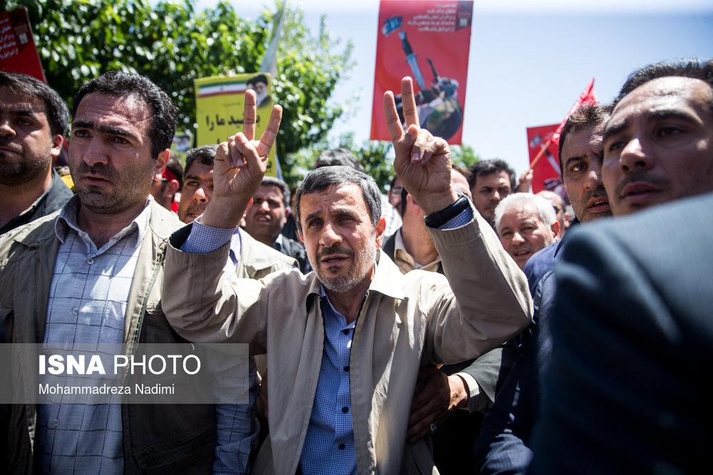 (تصاویر) احمدینژاد در راهپیمایی روز قدس (تصاویر) احمدینژاد در راهپیمایی روز قدس