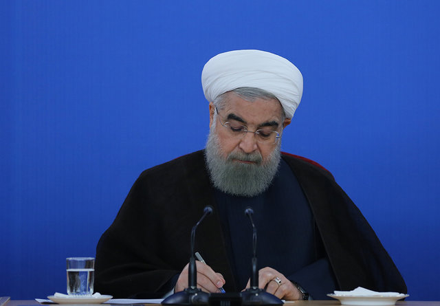 پیام روحانی درپی درگذشت مریم میرزاخانی پیام روحانی درپی درگذشت مریم میرزاخانی