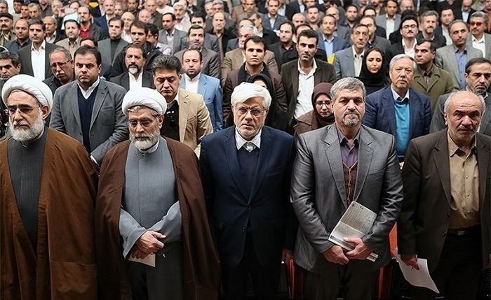 اتحاد در اختلاف