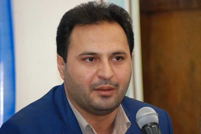 نماینده خبرساز برنامه 90:عادل نباید به یک متهم اقتصادی آنتن می داد