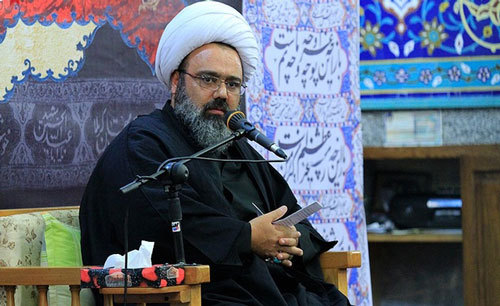حجت الاسلام دانشمند در کاشان ممنوع المنبر شد