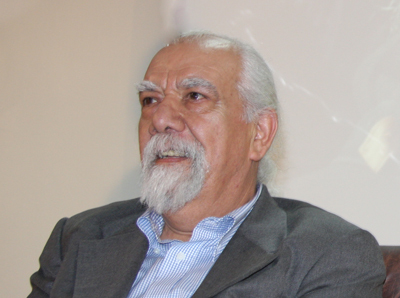 استاد آواز ایرانی در بیمارستان بستری شد