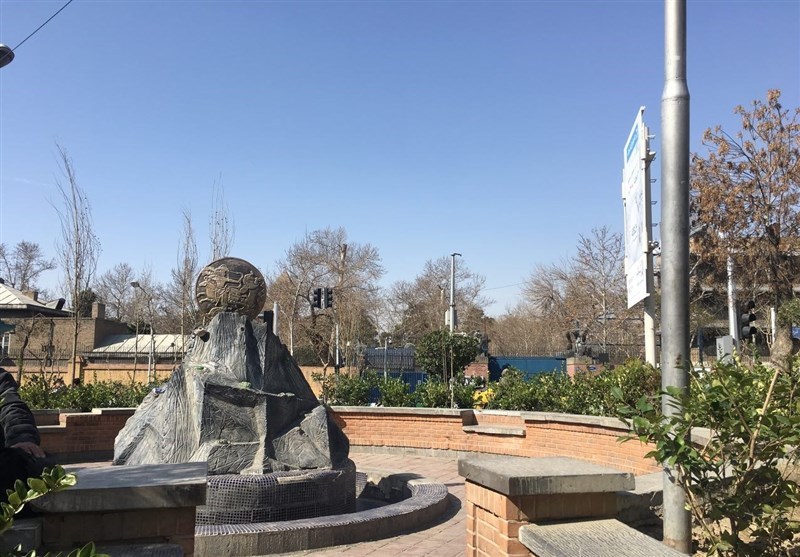 دعوای بر سر دلار در خیابان فردوسی