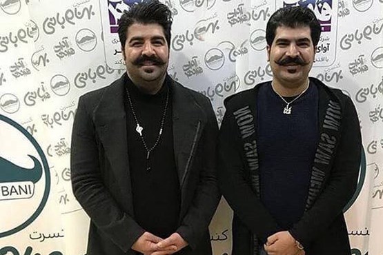 (عکس) خواننده معروف در کنار بدلش!