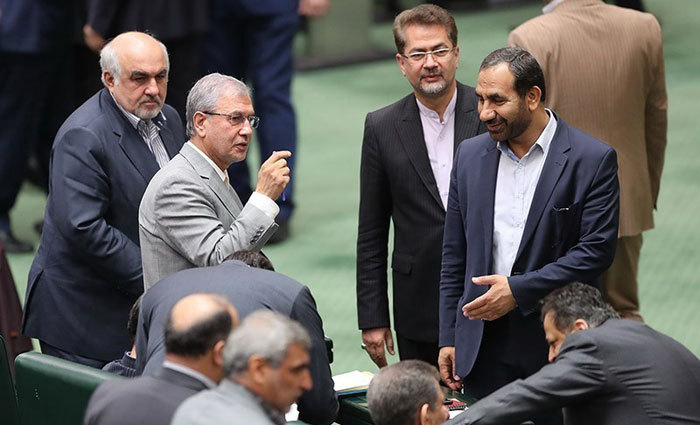 دفاع علی ربیعی: با آمار بگویید چند درصد از برنامه‌ها انحراف داشته‌ام
