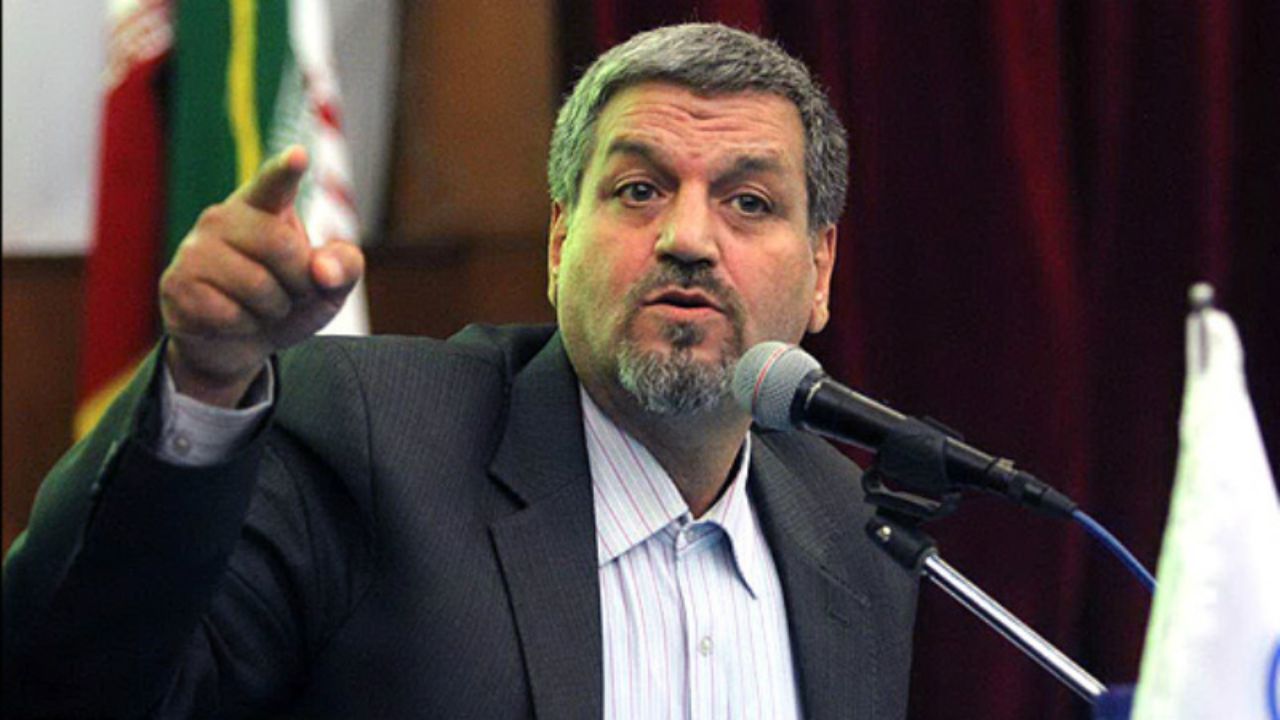 افرادی که از لغو برجام خوشحال باشند، فرقی با ترامپ ندارند