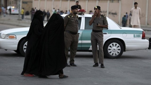 آزادی مشروط ۸ تن از فعالان حامی حقوق زنان در عربستان آزادی مشروط ۸ تن از فعالان حامی حقوق زنان در عربستان