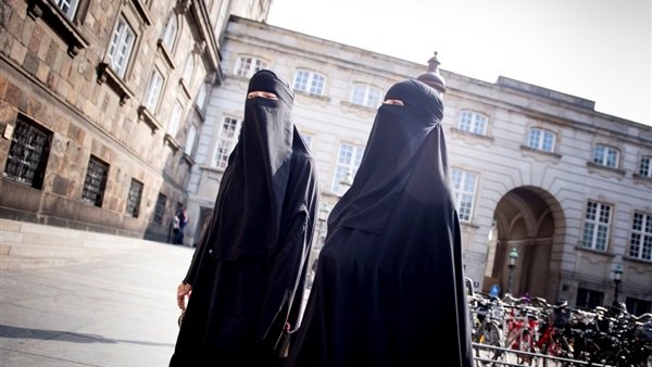 عربستان از شهروندانش در دانمارک خواست روبنده نپوشند