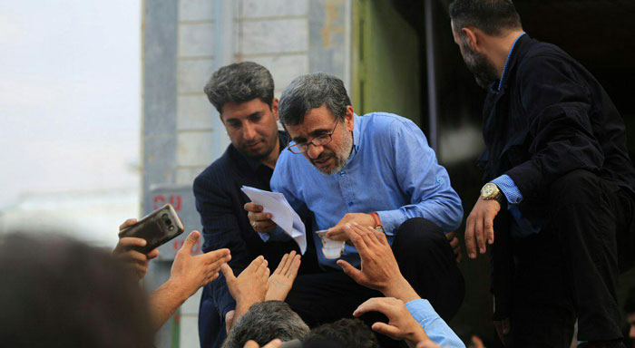 احمدینژاد از شوک خارج شد احمدینژاد از شوک خارج شد