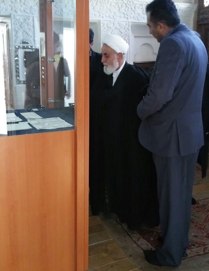 (تصاویر) حجت‌الاسلام ناطق نوری در خانه نیمایوشیج