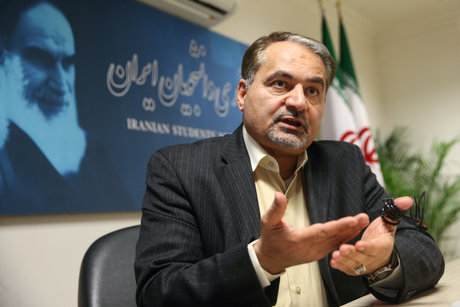 موسویان: ترامپ بنزین به آتش بحران‌های منطقه می‌ریزد