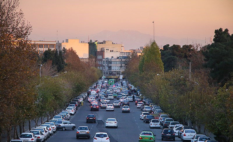 برخورد نزدیک با امیرآباد