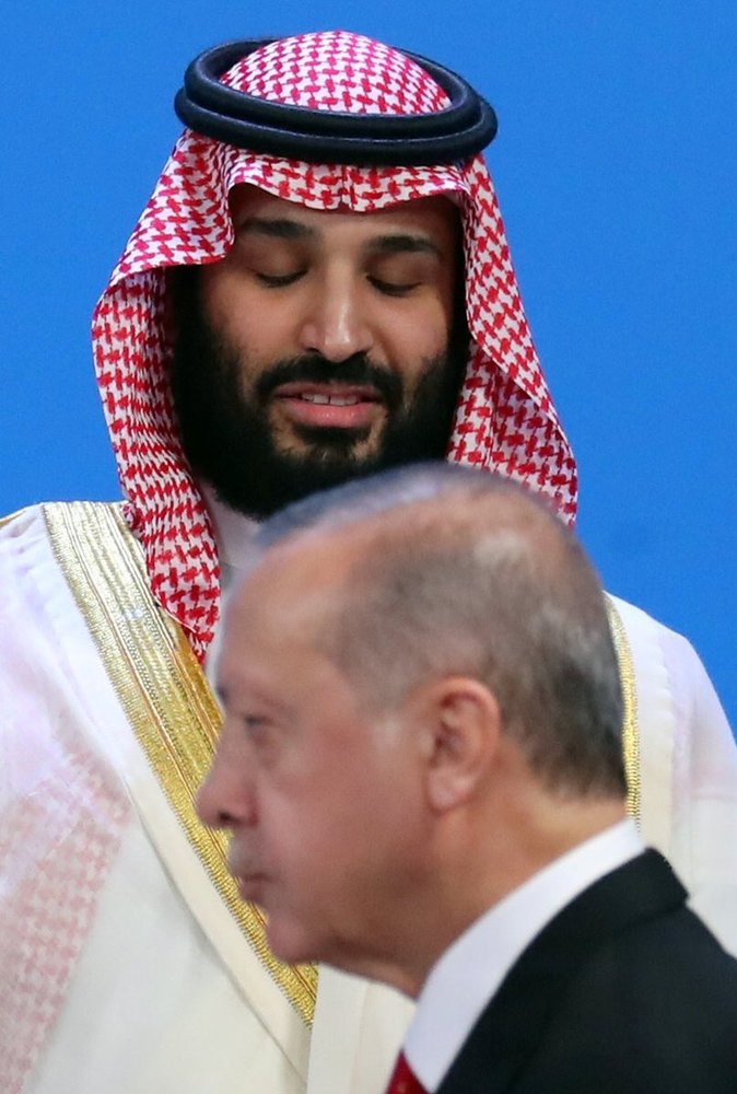 (تصویر) چهره بن‌سلمان هنگام عبور اردوغان از مقابل او!