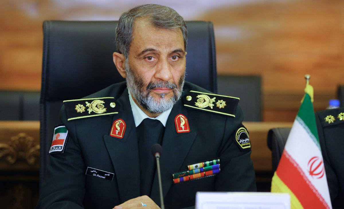 حمل کننده سلاح، مواد و مشروبات الکلی با «کوله»، کولبر نیست!