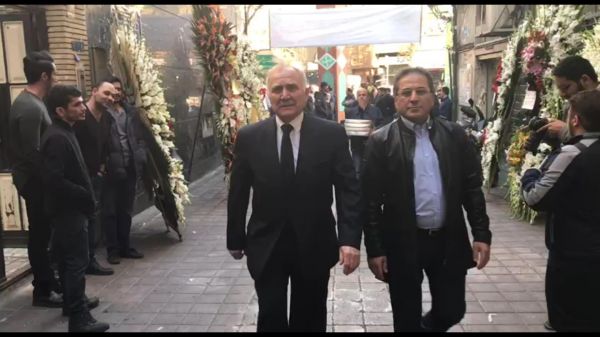 (تصاویر) مراسم ختم ایرج دانایی فرد با حضور چهرههای فوتبالی برگزار شد (تصاویر) مراسم ختم ایرج دانایی فرد با حضور چهرههای فوتبالی برگزار شد