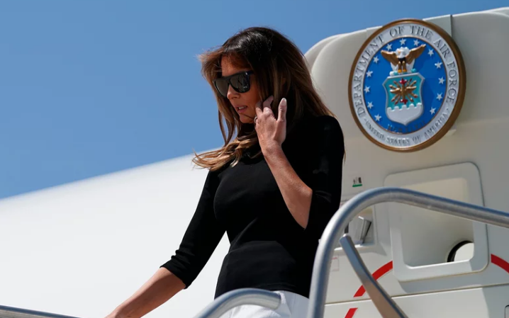 سفر جنجالی ملانیا ترامپ با هواپیمای دولتی همزمان با لغو پرواز نانسی پلوسی