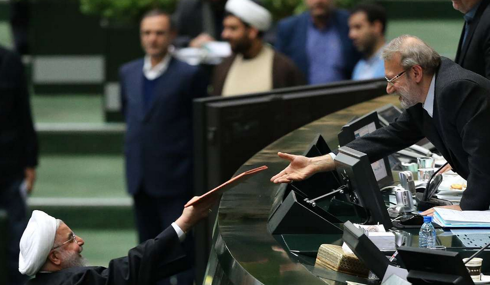 بودجه ریزی غیرمنطقی؛ پیشبینی کسری بودجه ۱۰۰ هزار میلیارد تومان برای ۹۸ بودجه ریزی غیرمنطقی؛ پیشبینی کسری بودجه ۱۰۰ هزار میلیارد تومان برای ۹۸