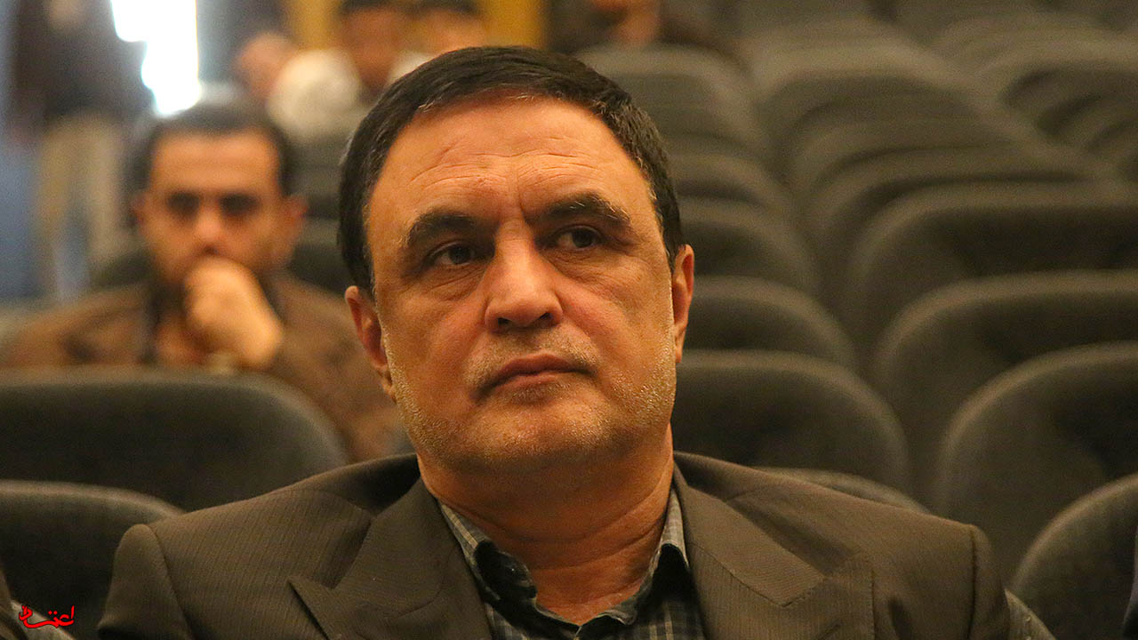 قانون منع به کارگیری بازنشستگان هم نمیتواند قدیمیها را بردارد قانون منع به کارگیری بازنشستگان هم نمیتواند قدیمیها را بردارد