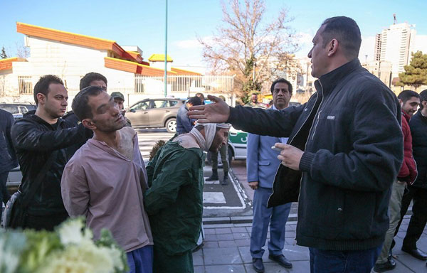 (تصاویر) بازداشت سارقان خانه‌های شهرک غرب