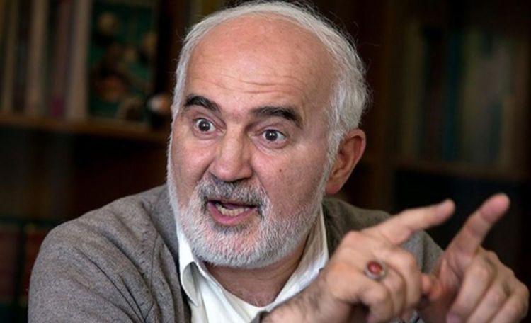 احمد توکلی: روزی 10 پیامک برای تصویب نکردن CFT برایم می‌فرستند