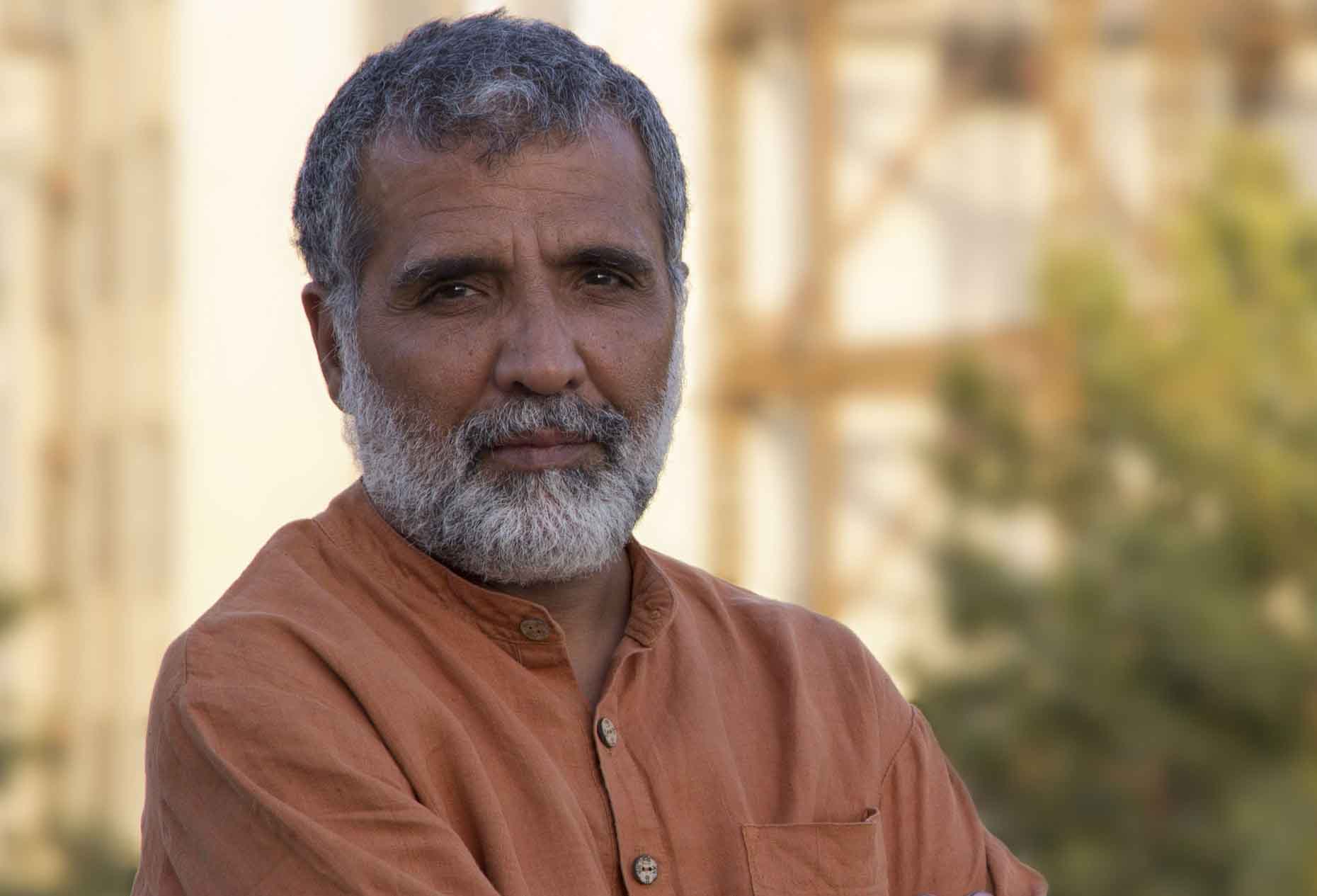 بهروز افخمی: سگ ترامپ به هیلاری کلینتون شرف دارد بهروز افخمی