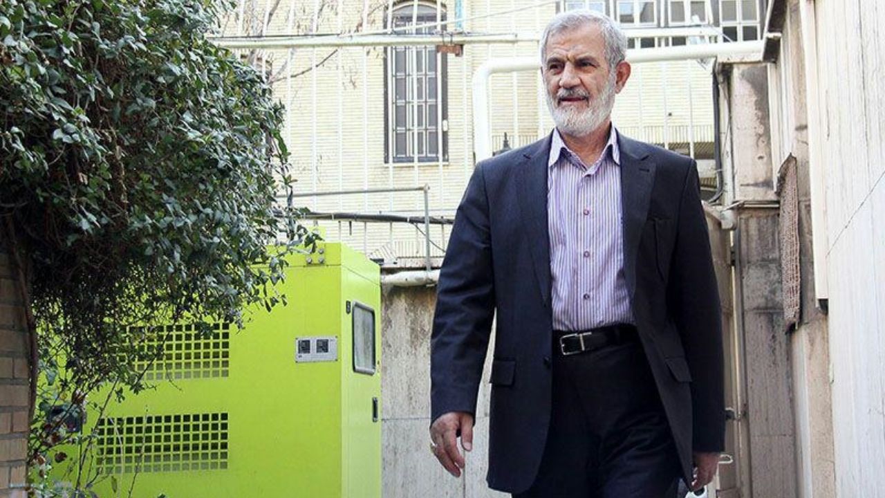غفوری‌فرد: احمدی‌نژاد قائل‌بود با امام زمان ارتباط دارد