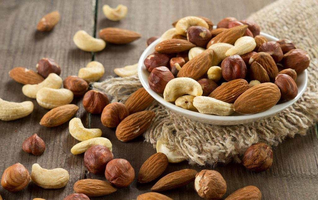 بایدها و نبایدهای تغذیه‌ای در ایام نوروز