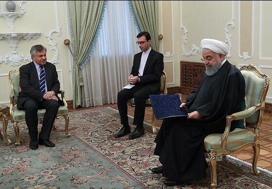 دریافت استوار نامه سفرای جدید شش کشور