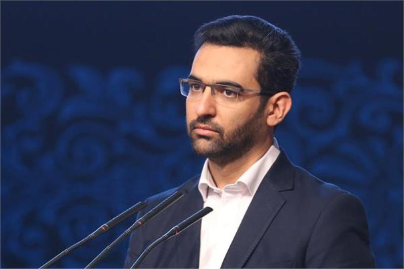 آذری جهرمی: کدهای دستوری برای خالی کردن جیب مردم نیست آذری جهرمی: کدهای دستوری برای خالی کردن جیب مردم نیست