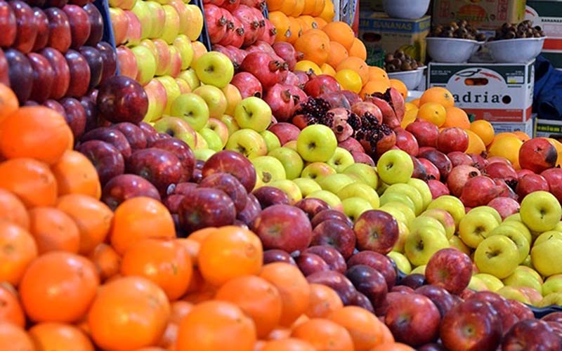 میوه شب عید؛ دو برابر سال پیش، یک و نیم برابر میدان ترهبار میوه شب عید؛ دو برابر سال پیش، یک و نیم برابر میدان ترهبار
