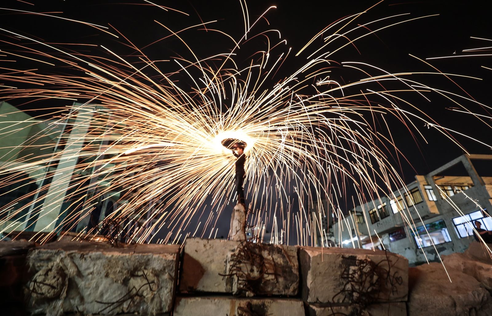 ( تصاویر) شروع ماه مبارک رمضان در سراسر جهان از قاب دوربین عکاسان