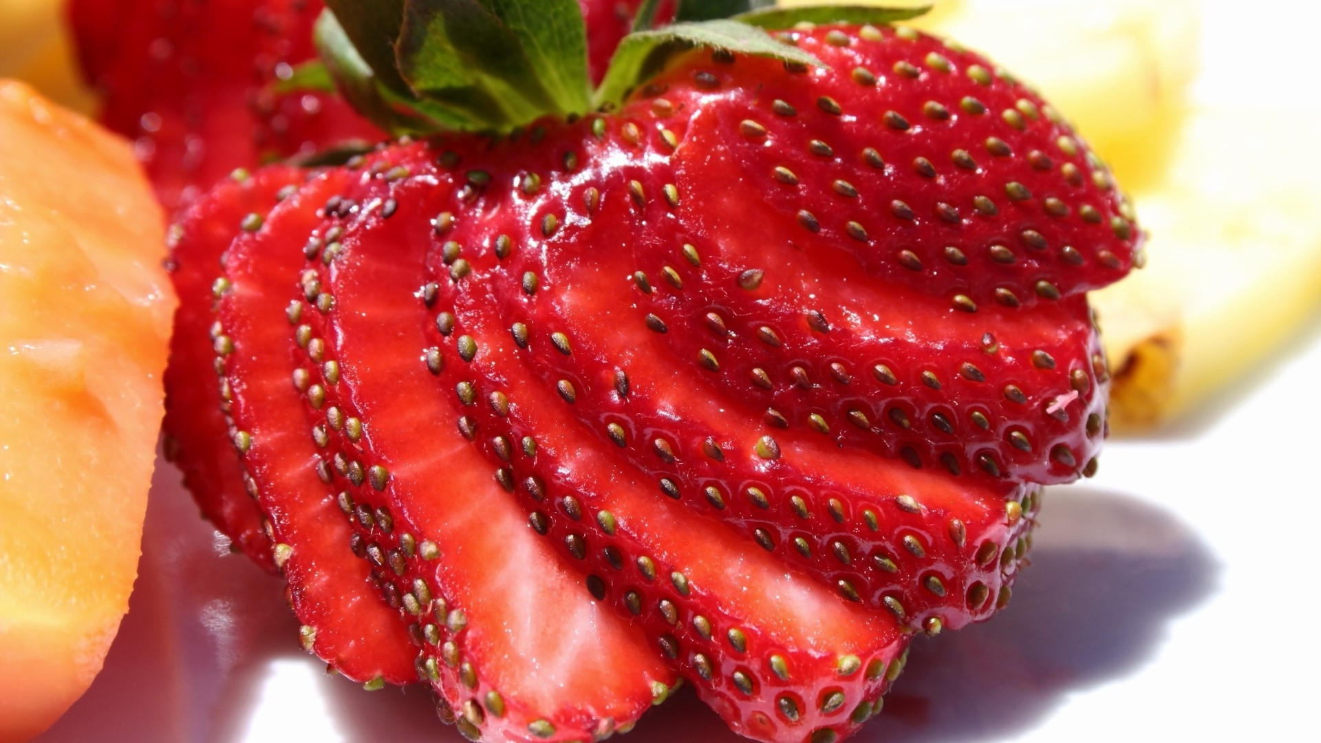 ۵ میوه تابستانی برای کنترل فشارخون ۵ میوه تابستانی برای کنترل فشارخون