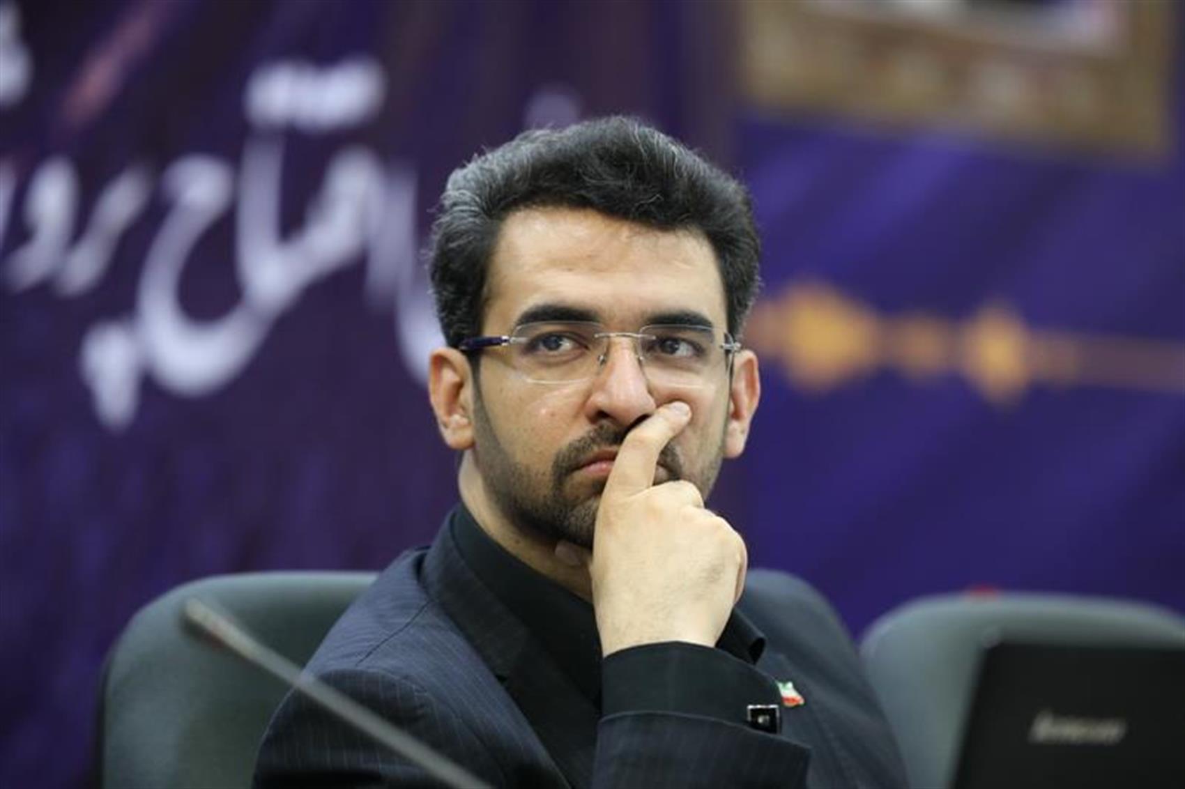 چه کسی نظرسنجی صداوسیما را دستکاری کرد؟